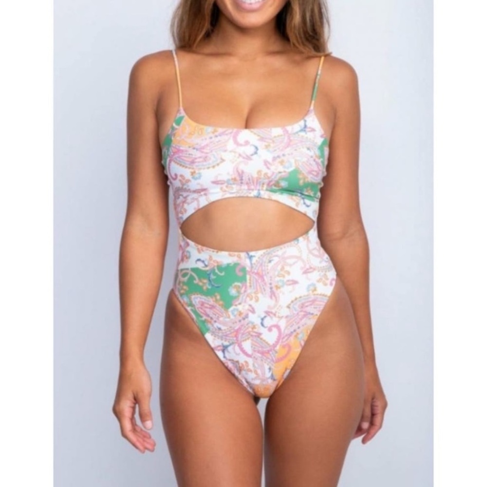 New Skatie swimsuit